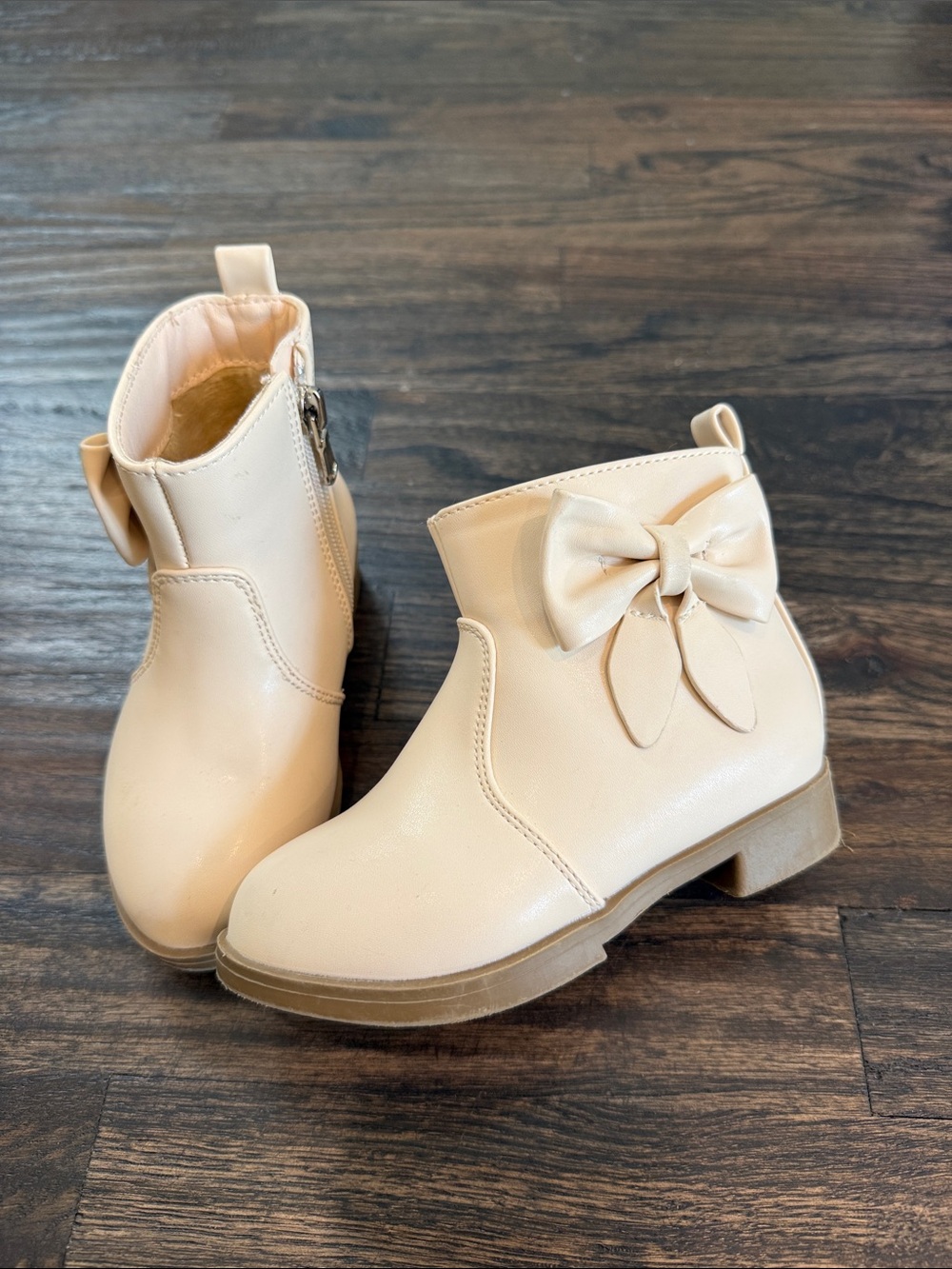 Kids Cream Bow Ankle Boots - Cute Girls' Fashion Boots